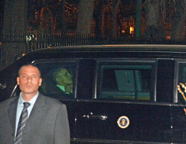Prez had a lot on his plate 2 Photo by Jefferson Siegel