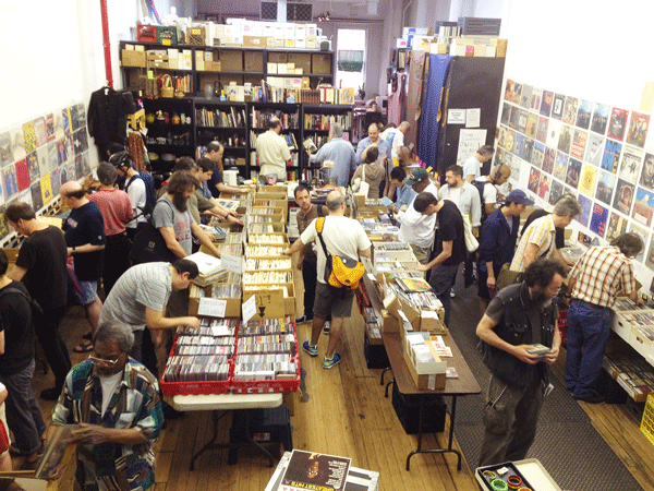  Photo courtesy of ARChive of Contemporary Music Schmooze, bop, rock and pop — at ARChive’s Swingin’ Summer Record & CD Sale (June 7-15).