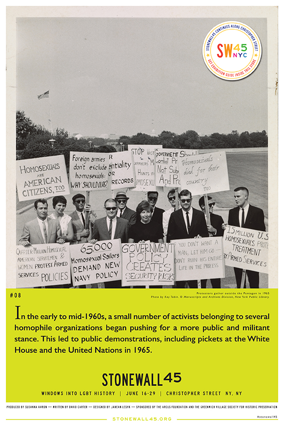 Protesters gather outside the Pentagon in 1965 Photo by Kay Tobin, Manuscripts and Archives Division, New York Public Library 