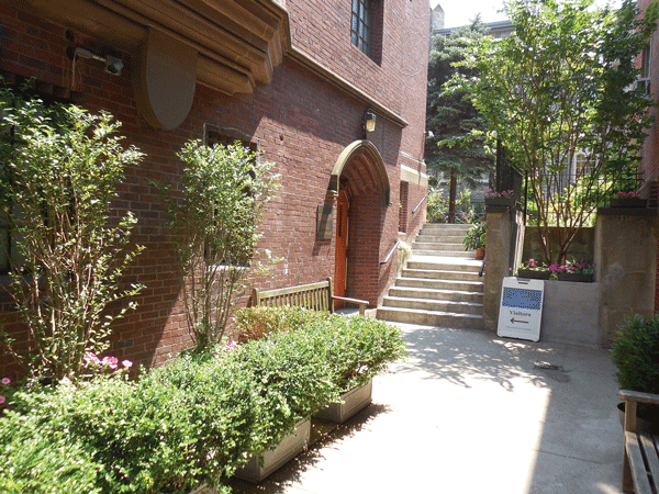 Photo by Raanan Geberer The entrance to the inner courtyard/garden of the General Theological Seminary.