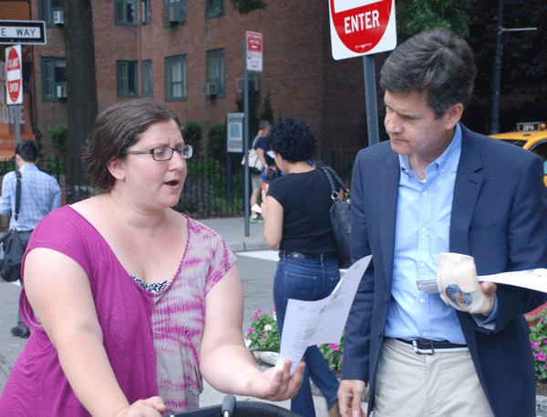 Last Friday in Stuyvesant Town, state Senator Brad Hoylman, above, handed out informational fliers with an image of the groping suspect, inset. In both incidents, the suspect forcibly grabbed a twentysomething woman’s buttocks between the hours of 2 a.m. and 3 a.m.