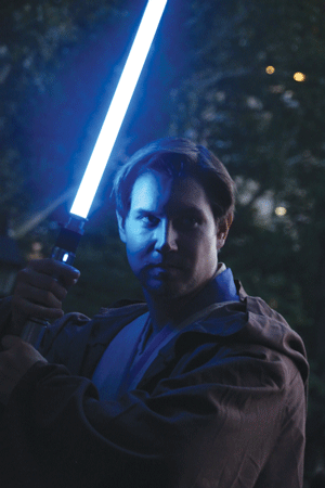 ‘Star Wars’ comes to life in Washington Square Park 2 One of the battle’s more serious Jedi knights.