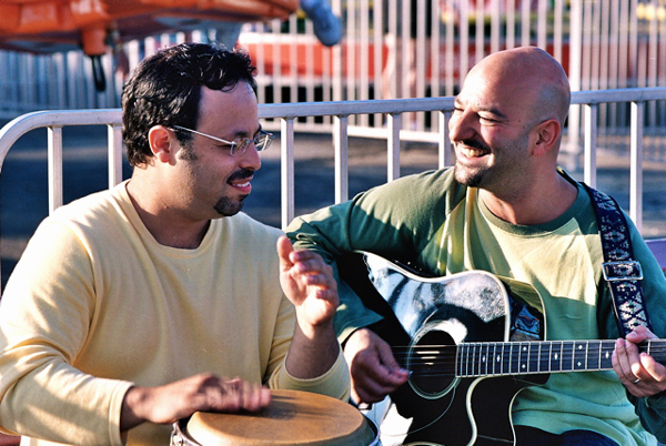 Youth Activities, Aug. 28 - Sept.10, 2014 3 Photo courtesy of Hot Peas ’N Butter Hot Peas ’N Butter will be performing at the South Street Seaport Sun., Aug. 31 at 2 p.m. as part of the KidAround Series.