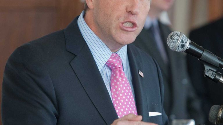 NYPD PBA undermines its own members amid Garner turmoil 2 Patrolmen's Benevolent Association (PBA) President Patrick Lynch speaks at the annual PBA Awards luncheon at The Water Club in Manhattan on Nov. 21, 2013.