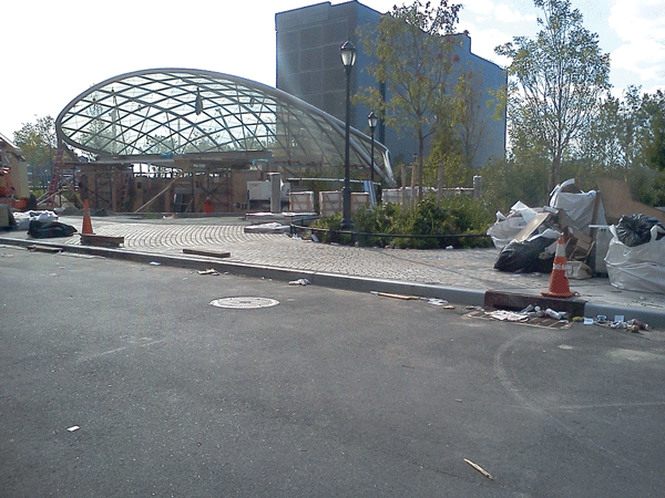 Photo by Scott Stiffler The canopy, as it appears today. Located on 34th St. (btw. 10th & 11th Aves.). It’s part of Hudson Park and Boulevard — whose Phase I completion date is Jan. 2015.