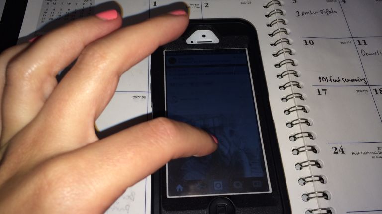 smartphone amny cropped
