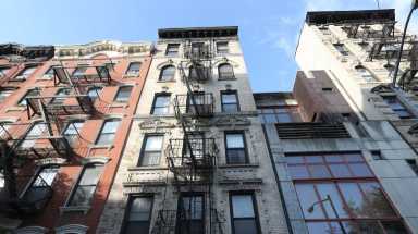 Manhattan condo sales