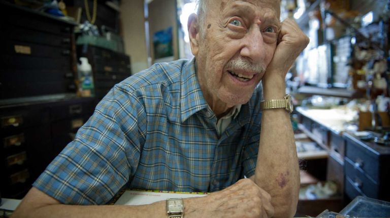 Al Maddox, fixing watches in NYC since 1949 14 Al Maddox opened his watch repair business in downtown Manhattan in 1949.