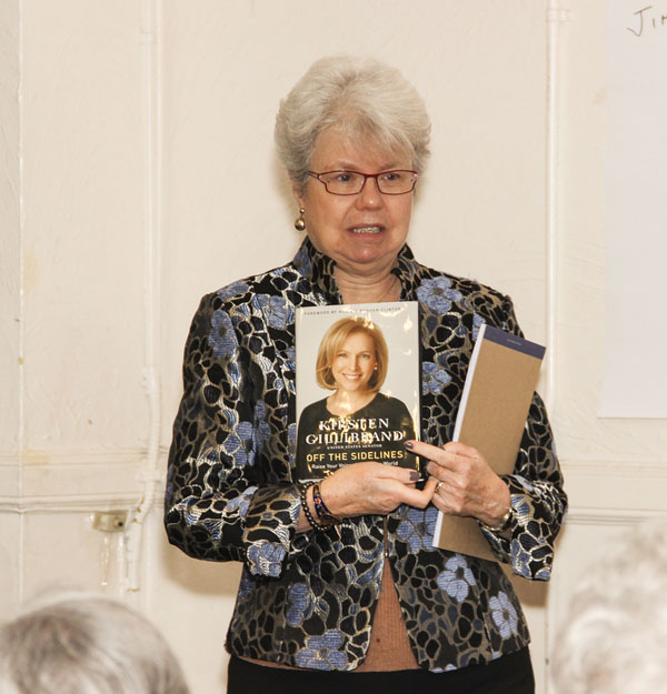 Scoopy, Week of Jan. 1, 2015 2 Nadine Hoffmann was elected V.I.D.’s new president.
