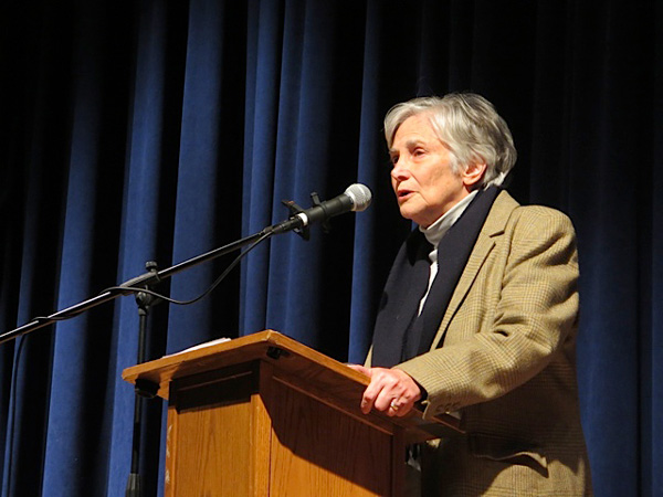 At the forum, Diane Ravitch, above left, urged parents to “opt out” of the deluge of prescribed tests. After her remarks, audience members broke down into working groups.    Photos courtesy P.S. 3 PAC