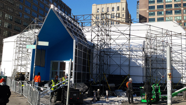 Work to construct the Nike Zoom City Arena, at Canal St. and Sixth Ave., started in early January and only just recently finished, in time for the days leading up to the All-Star Game. This photo was taken last Friday afternoon. Rising in the background, at center, is 80 Varick St., a residential building about 60 feet north of the lot.  Photo by Lincoln Anderson