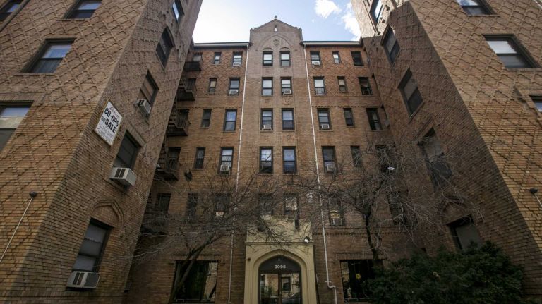 Homes near 3096 Brighton 6th St. in Brighton Beach in Brooklyn on April 28, 2015. By Anthony Lanzilote