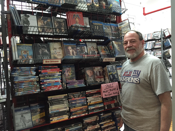 Last Picture Show for Alan’s Alley Video? 1 Its move from Ninth Ave. to 25th St. was short-lived — so Alan Sklar is looking for a new Chelsea location, even as he sells off stock at deep discounts and preps to put the rest in storage. Photo by Alicia Green.