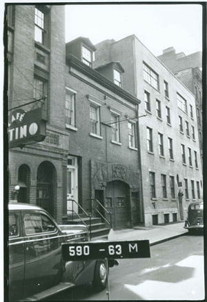 Whoa, Nellie! Barrow St. arch may date from 1897 1 A 1940 tax photo of 17 Barrow St., provided by G.V.S.H.P.’s Andrew Berman, showing that the stucco arch above the current One if by Land’s doorway, in fact, was in place at that time. At some later point, the arch was painted white.