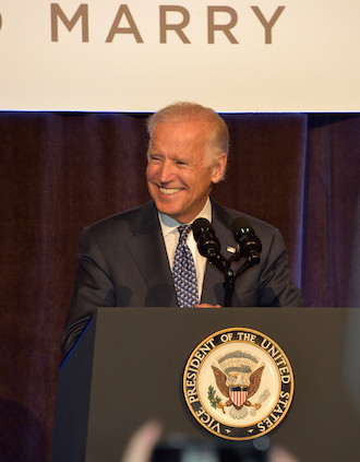 Biden & gays celebrate at Wall Street event 1