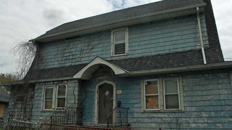 Zombie House