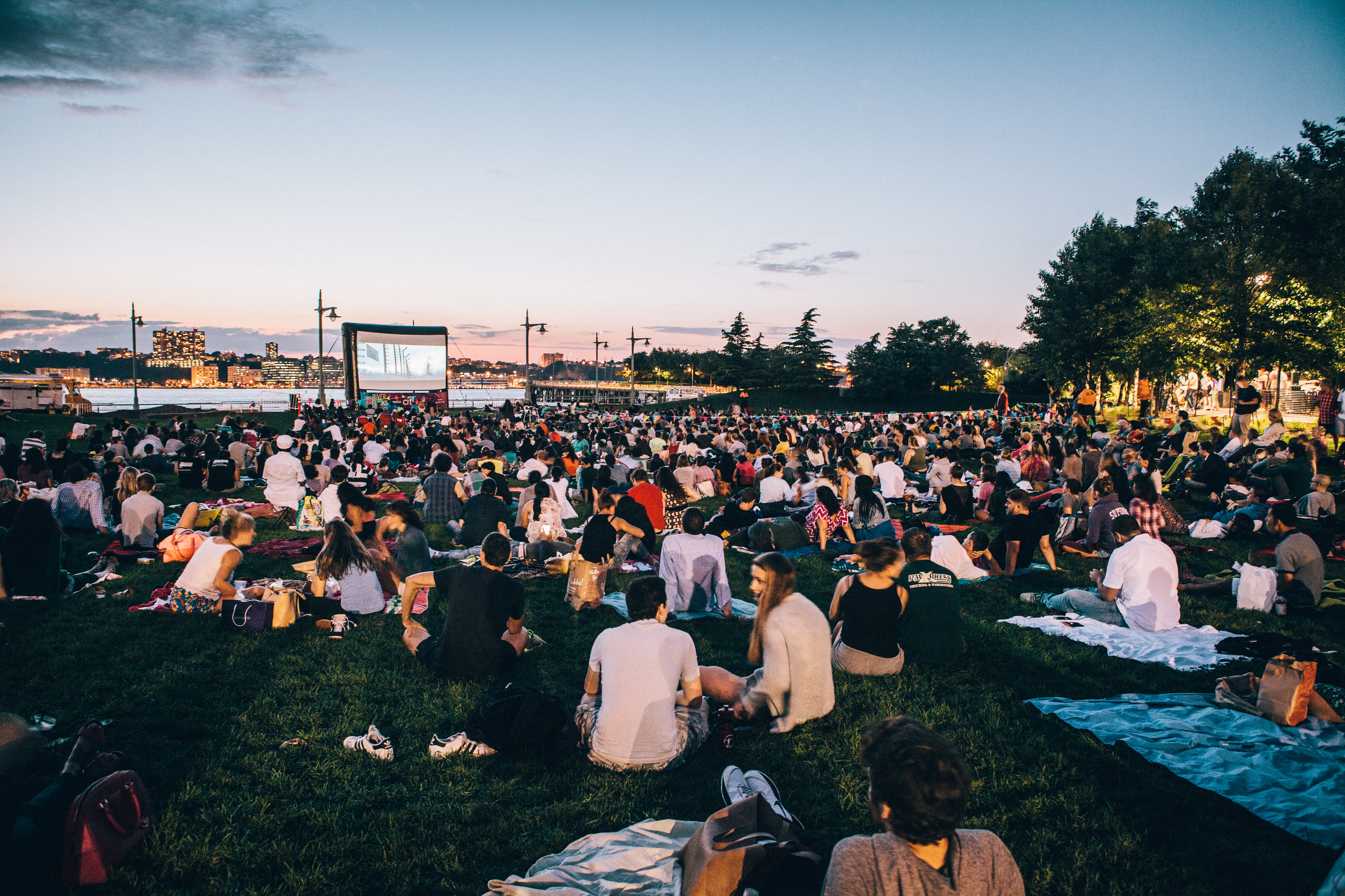 Private Investment, Public Enjoyment 1 Room for everyone: Hudson River Park Trust says that a Pier 62 beer garden can coexist with the area’s family-friendly atmosphere.