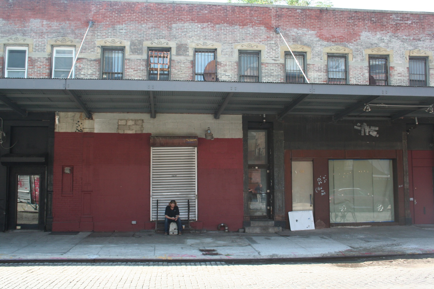 Under the Gottlieb plan — which would flout the regulations of the Gansevoort Historic District — these buildings along Gansevoort St. would have extra stories added above them.