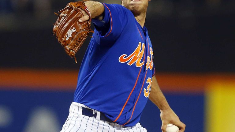 Subway Series: Yankees vs. Mets 102 Steven Matz of the New York Mets pitches in the third inning against the New York Yankees at Citi Field on Friday, Sept. 18, 2015.