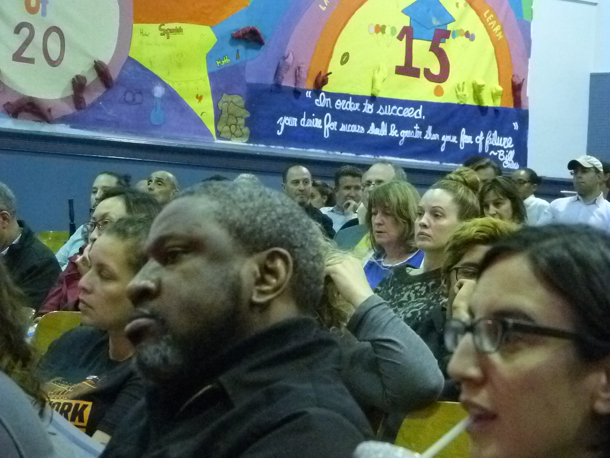 UWS District 3 Tilting Toward Little Relief for P.S. 199 Overcrowding 3 The audience at the October 28 town hall. | MANHATTAN EXPRESS