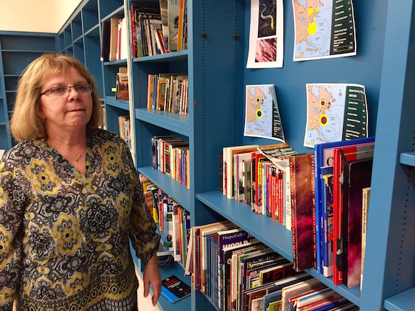 School Strives to Book a Library 1 Principal Victoria Armas, here on the second floor space set aside for a library, says City Knoll desperately needs more books and a librarian. Photo by Yannic Rack.