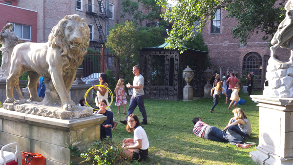 B.P. Brewer approves housing on Eliz. St. Garden 3