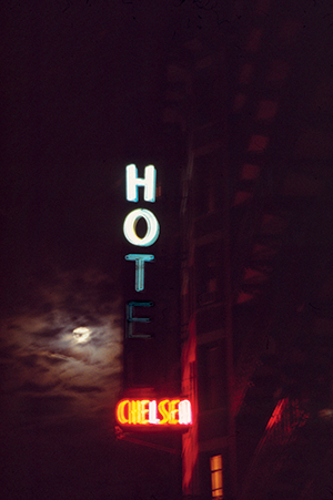 “Hot Chelsea, 2000.” from Linda Troeller's “Living in the Chelsea Hotel.” Photo by Linda Troeller courtesy Schiffer Publishing.