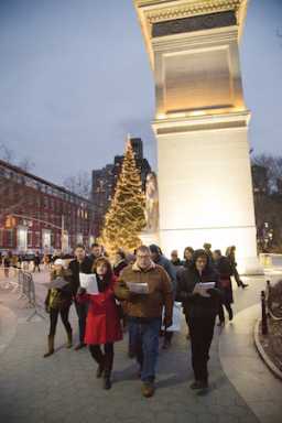 Dec17_Activ_Caroling