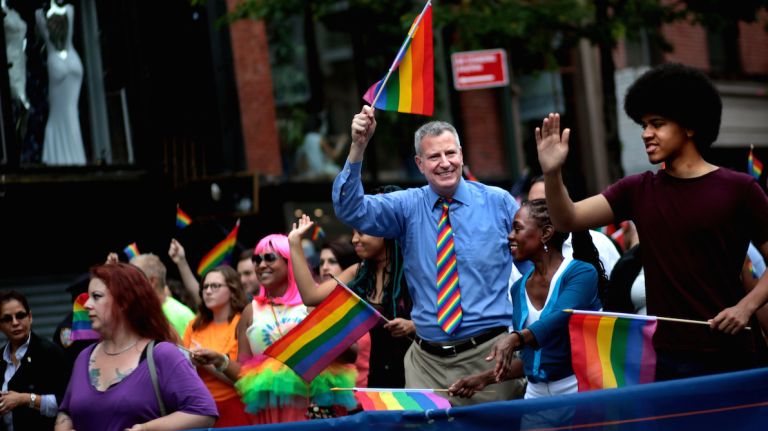 New York Mayor Bill de Blasio marches in the Gay Pride Parade on June 28, 2015 in New York City.