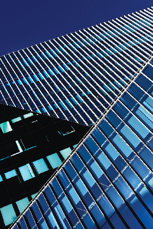 With his glass houses, Trump shouldn’t throw stones 2 Photo by Bob Krasner Working the angles at 51 Astor Place.