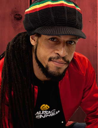 Everybody on Their Feet 2 Aaron Nigel Smith. | AARONNIGELSMITH.COM