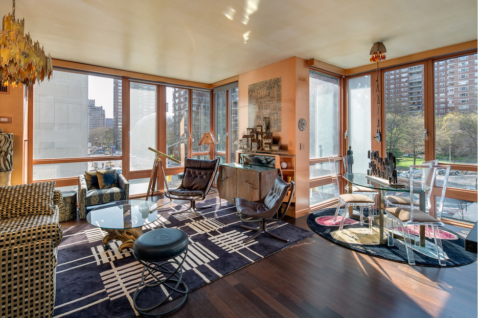 Chelsea Ranks High in Real Estate Report 2 At around $1,750 per square foot, this $2.2 million two-bedroom condo on W. 28th St. falls squarely into the median price range for apartments in the neighborhood. Photo courtesy of Stribling via StreetEasy.