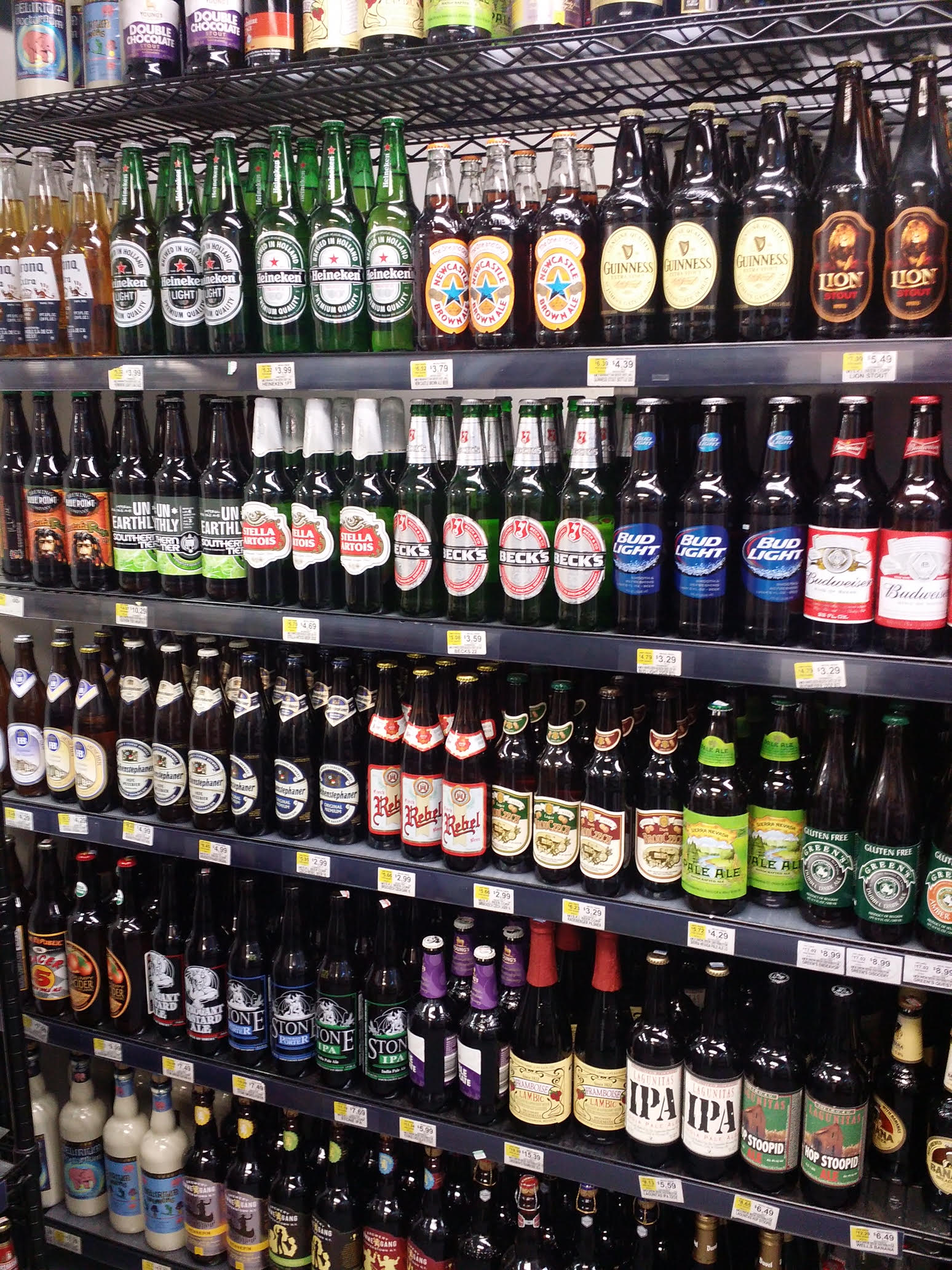 Beer bonanza in Battery Park City 1 Its a beer bonanza at the Gristedes in Batter Park City, which just expanded its refrigerated beer room to accommodate its burgeoning brew assortment.