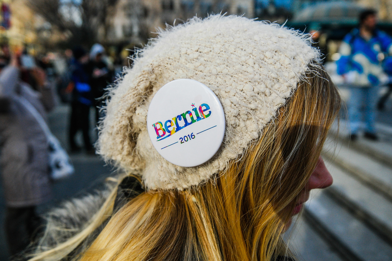 Berning for Sanders, supporters hit the streets 6 SAMSUNG CSC