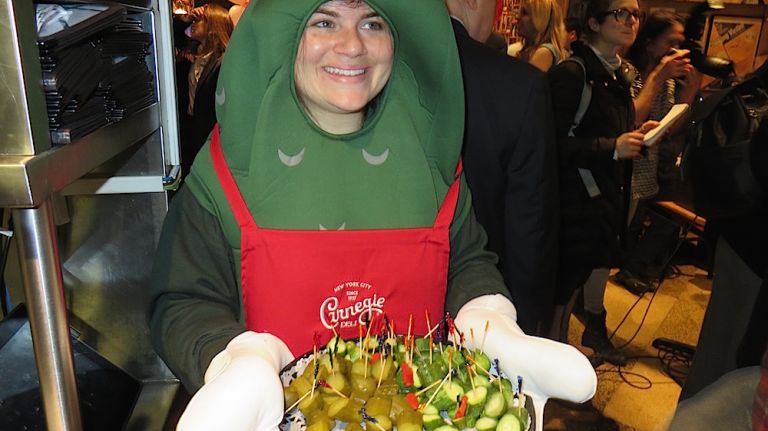 Carnegie Deli reopens: 'Finest pastrami sandwich in New York,' de Blasio says 18 An employee dressed as a pickle served bite-sized pickles to everyone.