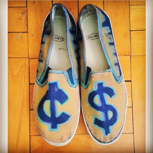 E.V. graffiti artist has been in jail for 5½ years for murder, without a trial 7 jairo, shoes