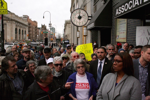 Loyal Customers Rally, as Supermarket Faces Lethal Lease 4 Over 100 neighbors showed up to listen to the officials and protest the loss of the neighborhood staple. Photo by Yannic Rack.