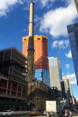Hell’s Kitchen Powerhouse Pushed Toward Preservation 1 The former IRT Powerhouse on 11th Ave. was built in 1904, and is still operated by Con Edison as part of the company’s steam operations in Manhattan. Photo by Yannic Rack.