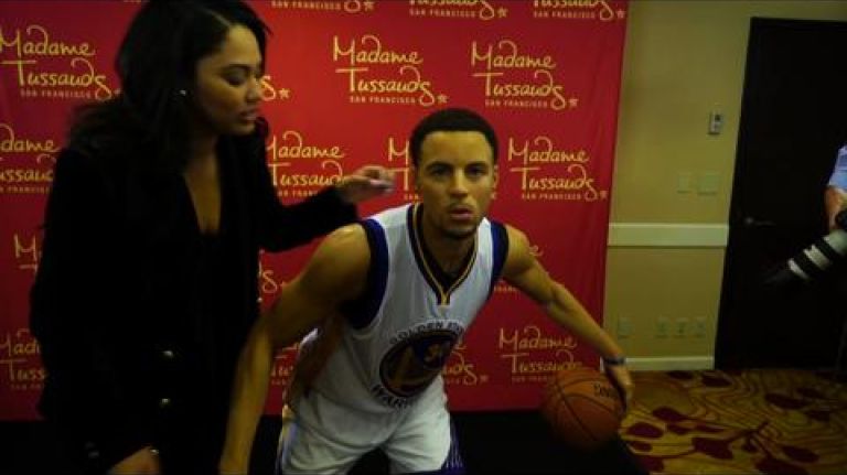 Stephen Curry gets wax statue at Madame Tussauds