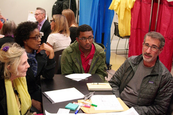 Planting Ideas for Chelsea’s Next Green Oasis 4 The debates were spirited — and not always satisfactory for everyone. D’en Vargas, 16, second from right, encountered staunch resistance against his idea for a multi-use sports field on the small plot. Photo by Yannic Rack.