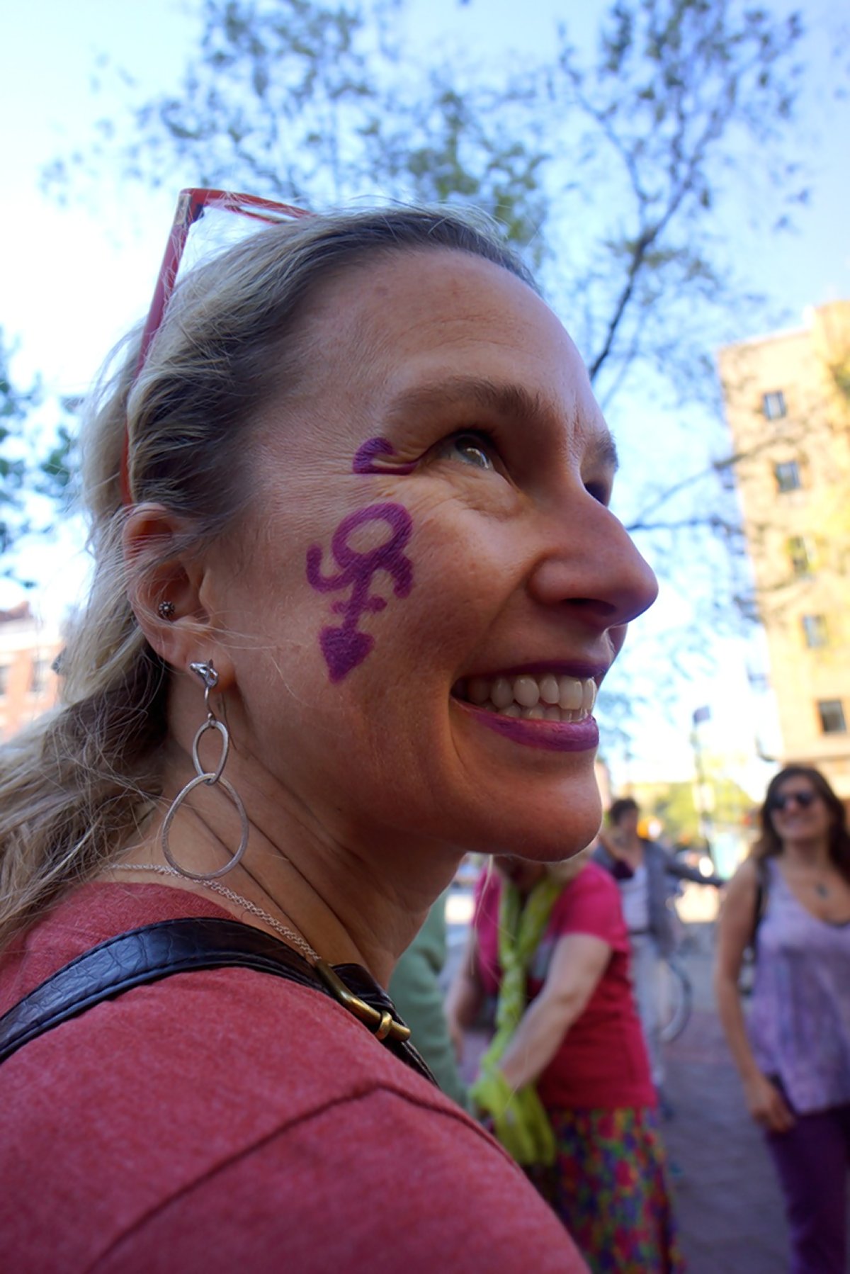 Prince dance parties keep popping up everywhere 5 PrincePopUpParty-2016-04-28-V03,VIL,PRINT_WEB,WEB