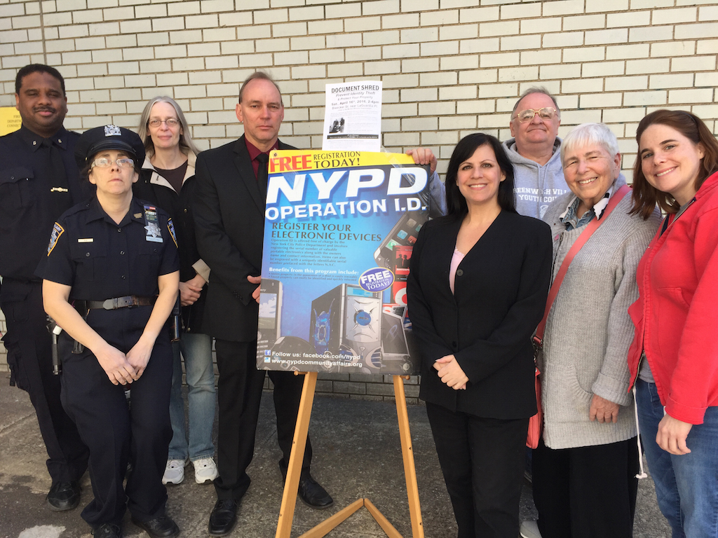 Bring out your shred! Register your laptops! 1 BAMRAshred-2016-05-05-V01.jpg
