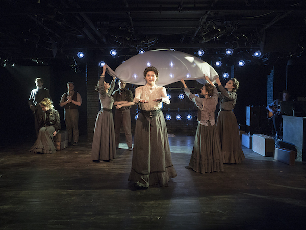 Shira Averbuch (foreground) plays a vaudeville chorus girl, one-third of the love triangle between newly arrived immigrant Henry and the wealthy sister of the theatre’s owner. Photo by Pavel Antonov.