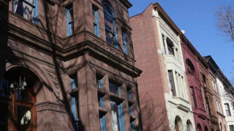 Concessions such as a month or more of free rent are on the rise in NYC, according to reports, as landlords face what one expert called an 