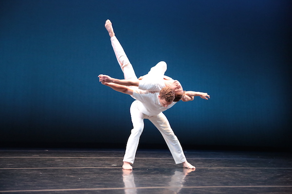 Just Do Art: Week of June 9, 2016 2 An excerpt from Lar Lubovitch Dance Company’s “Concerto Six Twenty-Two” is part of the Hudson River Dance Festival, June 15 & 16. Photo by Steven Schreiber.