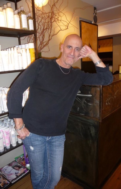 Andrew Gould in his NY Hair Co. salon. | COURTESY: CHRISTINA WONG 