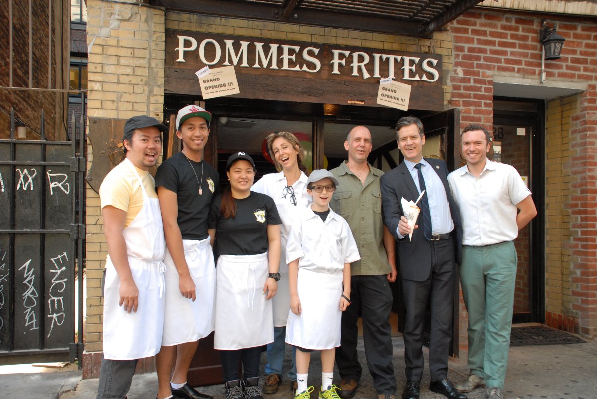 pommes-frites-reopens-2016-06-30-v01,VIL,PRINT_WEB,WEB