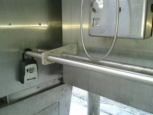 Key Lockboxes Spark Safety Concerns 3 July21_Air_Ninth