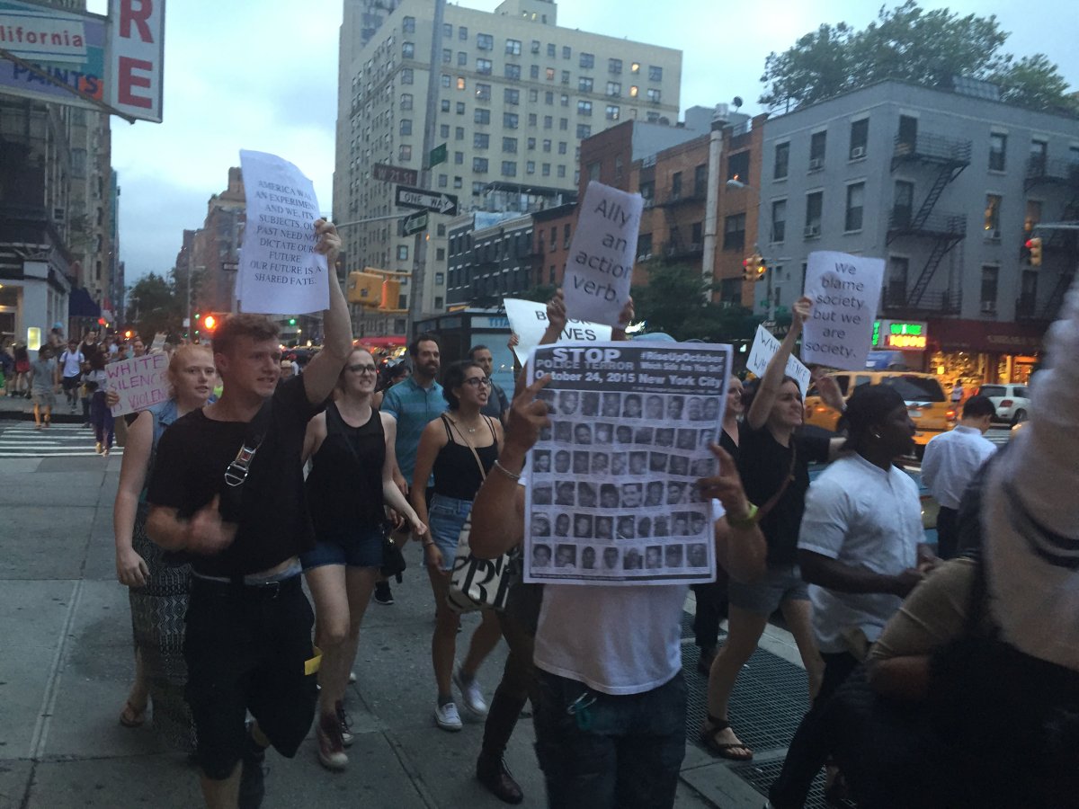 black-lives-matter-protests-2016-07-14-v03,VIL,PRINT_WEB,WEB