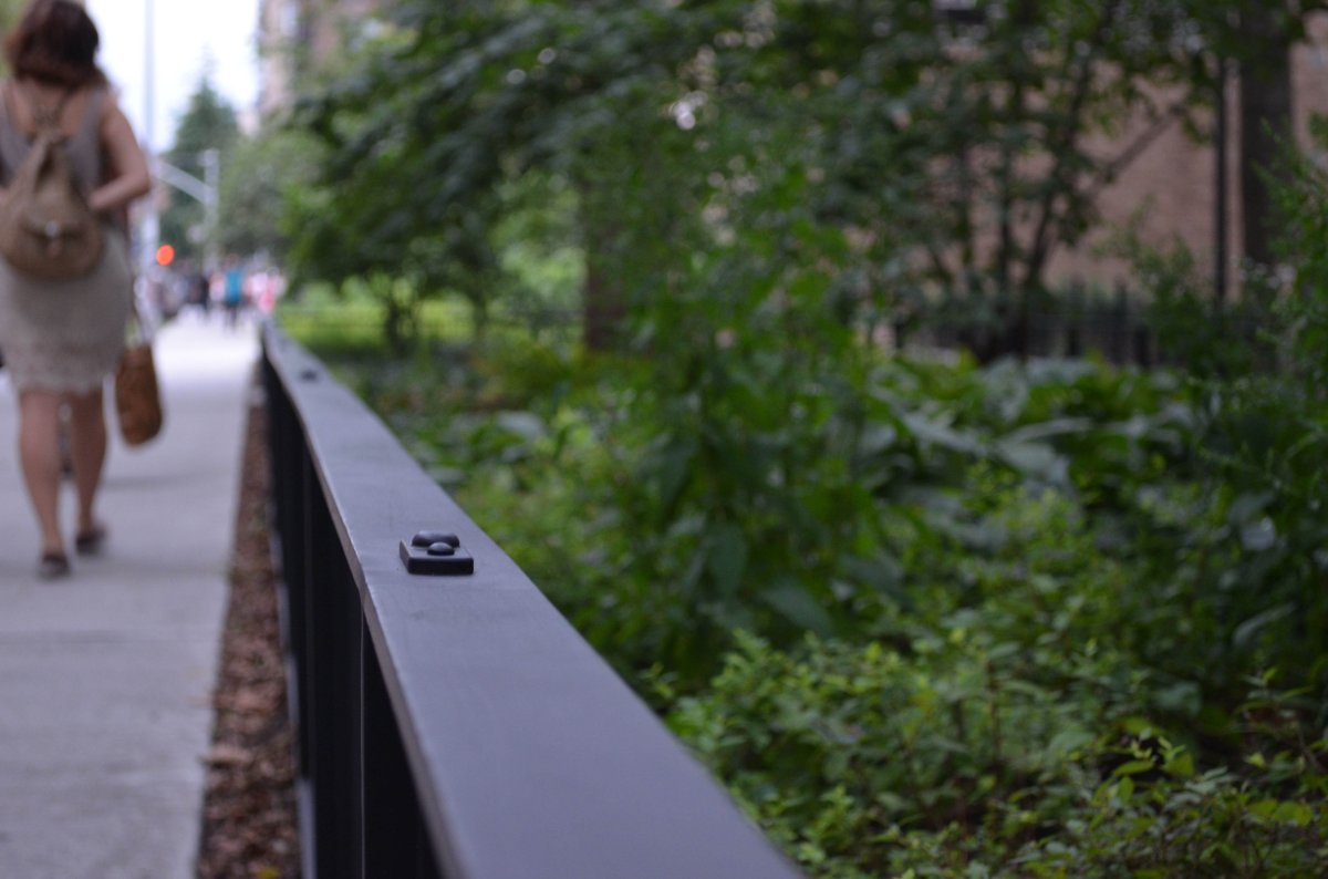 Coles demo kicks off N.Y.U. project, triggers community concerns 2 nyu-construction-2016-08-04-v01,VIL,PRINT_WEB,WEB